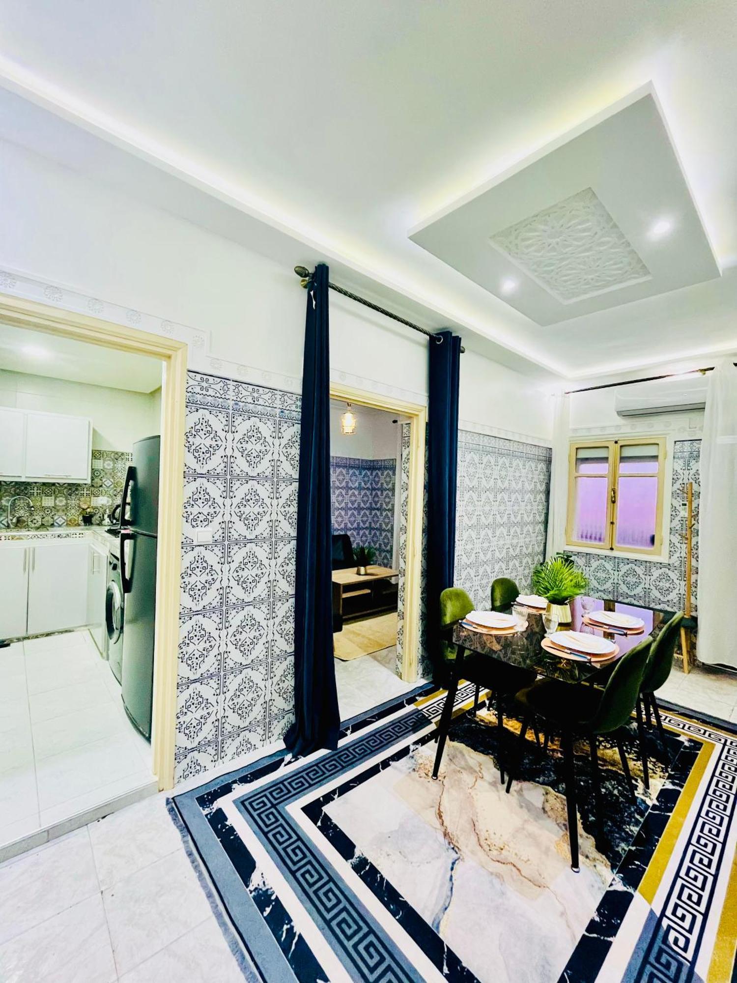 Apartment with nice private terrace&parking Appartement avec jolie terrasse privée et parking Marrakesh Exterior foto